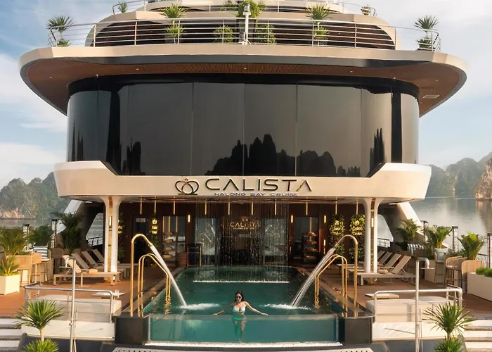 Calista Cruise - A Bay Spectacle  5*
